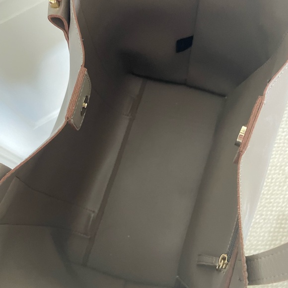 Large gray purse - Picture 7 of 7